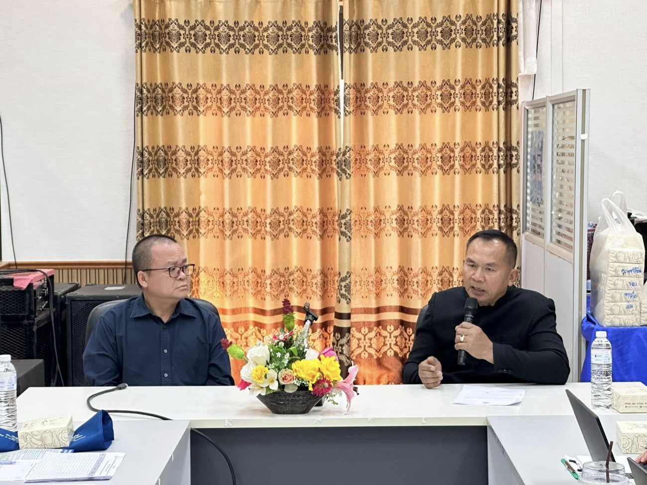 วันที่ 9 ธันวาคม 2568 ส.ต.ท.ณธัช ศิริสมบัติ ปลัดองค์การบริหารส่วนตำบล ปฎิบัติหน้าที่นายกองค์การบริหารส่วนตำบลพระธาตุบังพวน ร่วมประชุมโครงการสร้างระบบสุขาภิบาลเพื่อสิ่งแวดล้อมปลอดพยาธิใบไม้ตับ