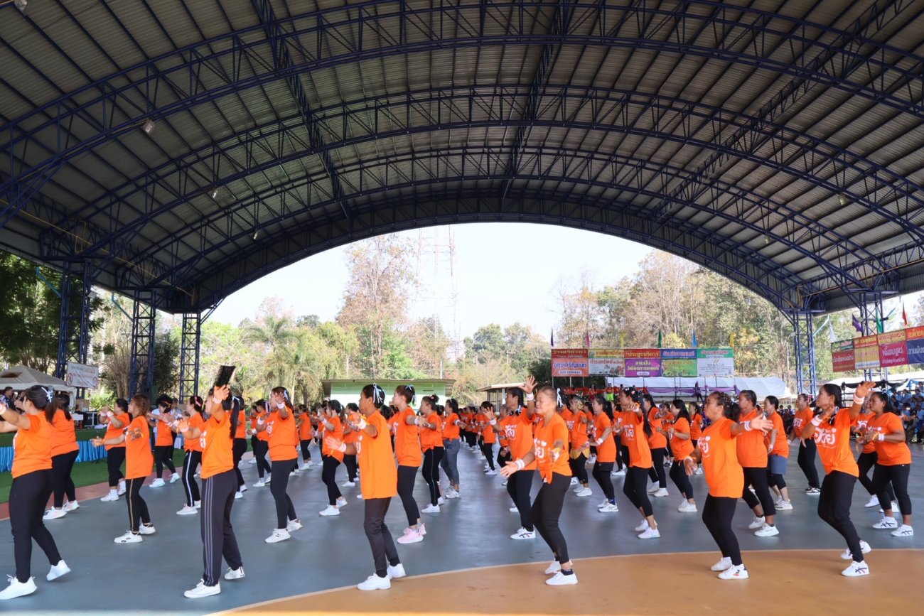 เปิดการแข่งขันกีฬาชุมชนสัมพันธ์เทศบาลตำบลเสิงสาง ครั้งที่ 6  